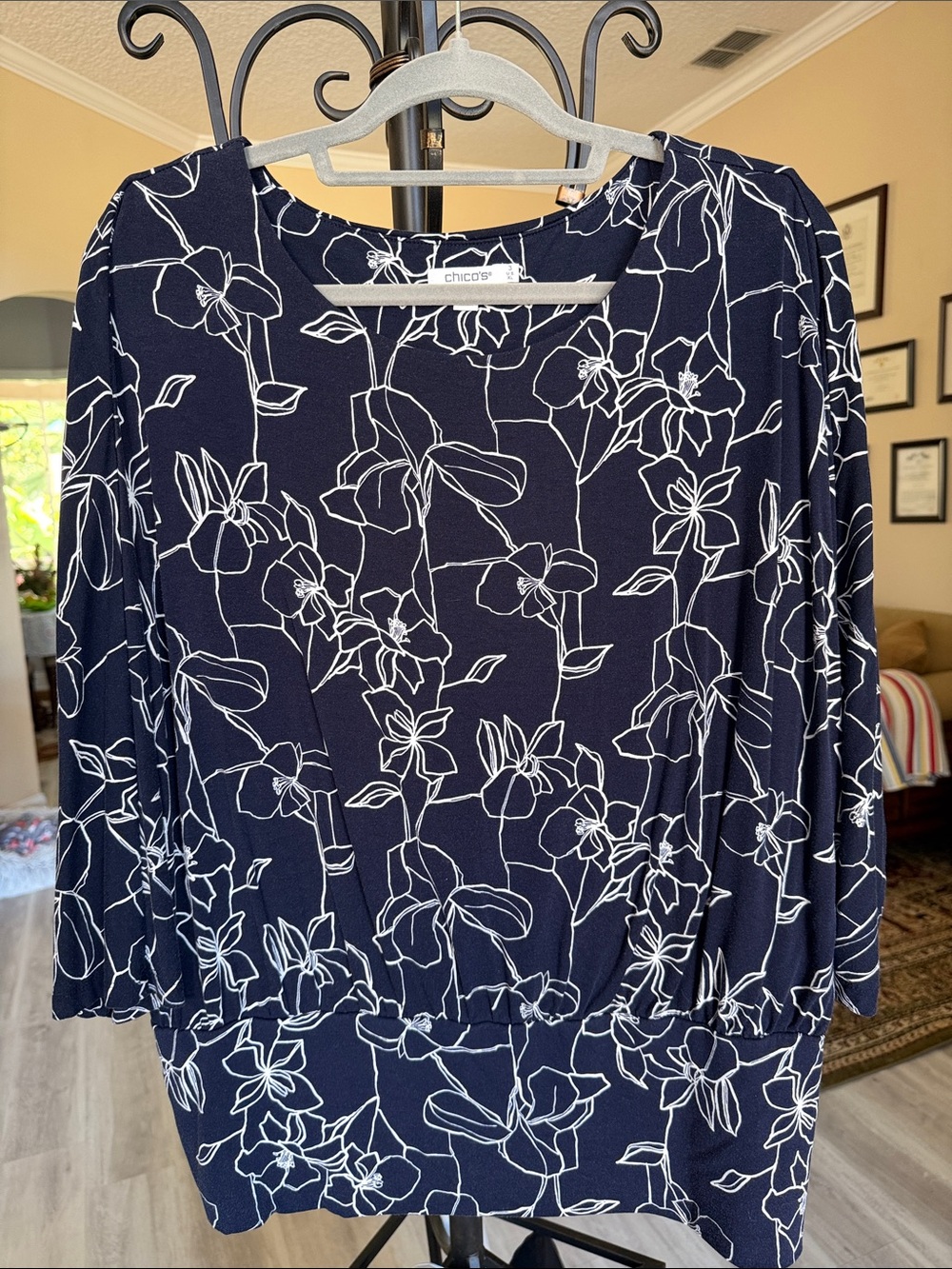 Chico's Navy with White Floral Outline Tunic Top